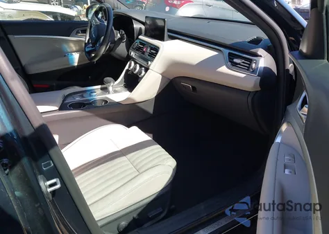 2022 Genesis G70 3.3T Rwd from USA, damaged, VIN KMTG54TE2NU082023